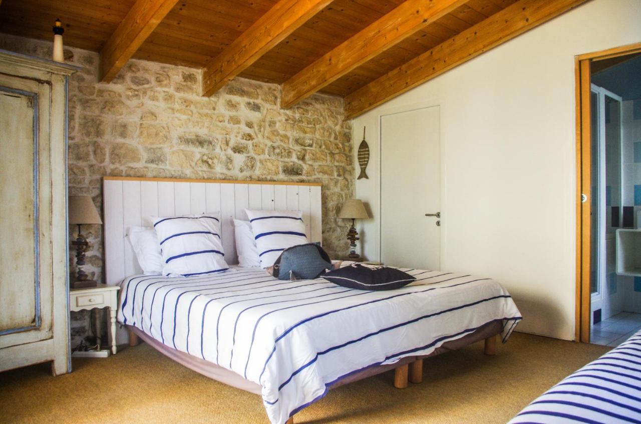 Logis Saint Leonard Panzió Dompierre-sur-Mer Kültér fotó